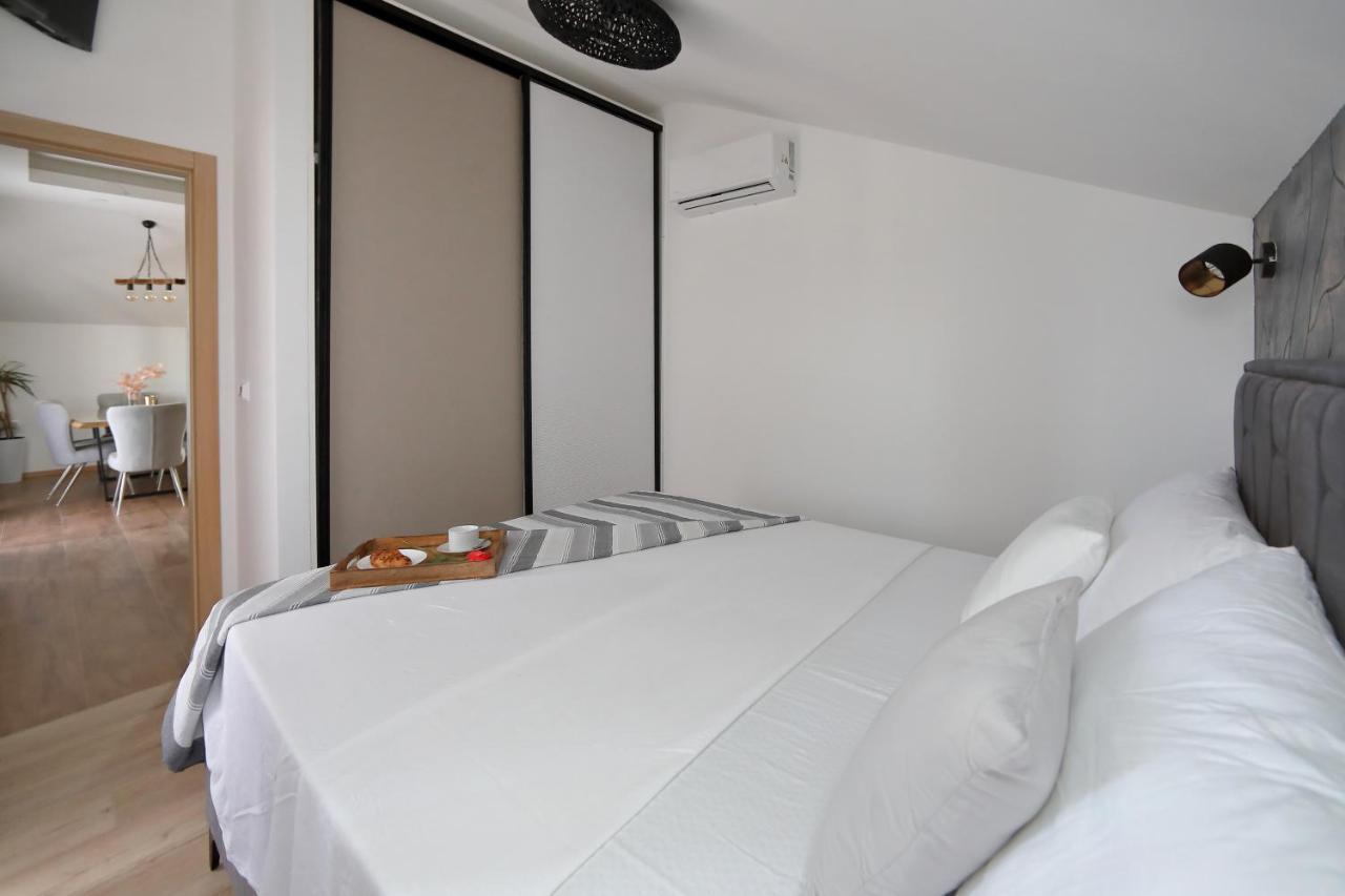 Luxury Apartments Monika Near The Sea With Private Parking Bibinje Exteriér fotografie